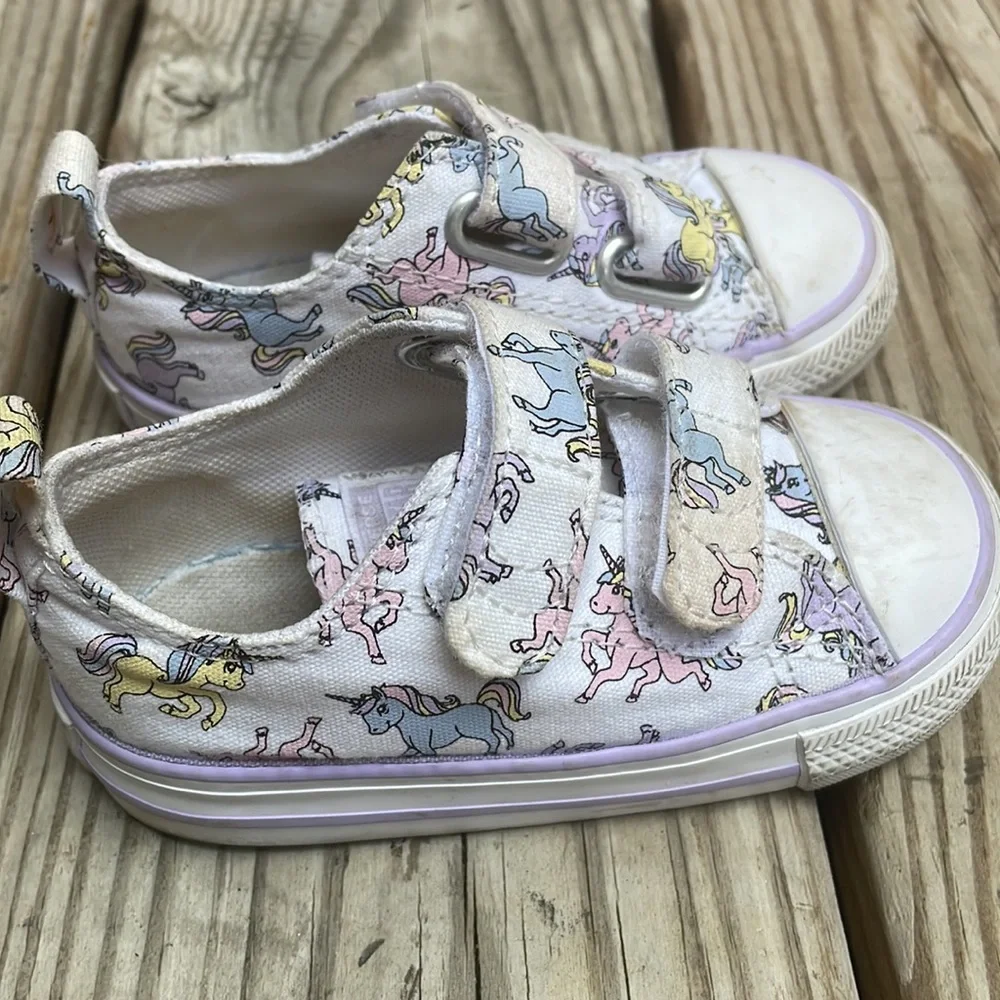 🦄 Converse Chuck Taylor All Star Ox Infant/Toddler Unicorn Sneakers Size 6